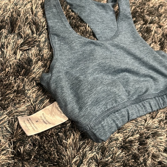 GUC Peloton sports bra pair - Picture 13 of 13